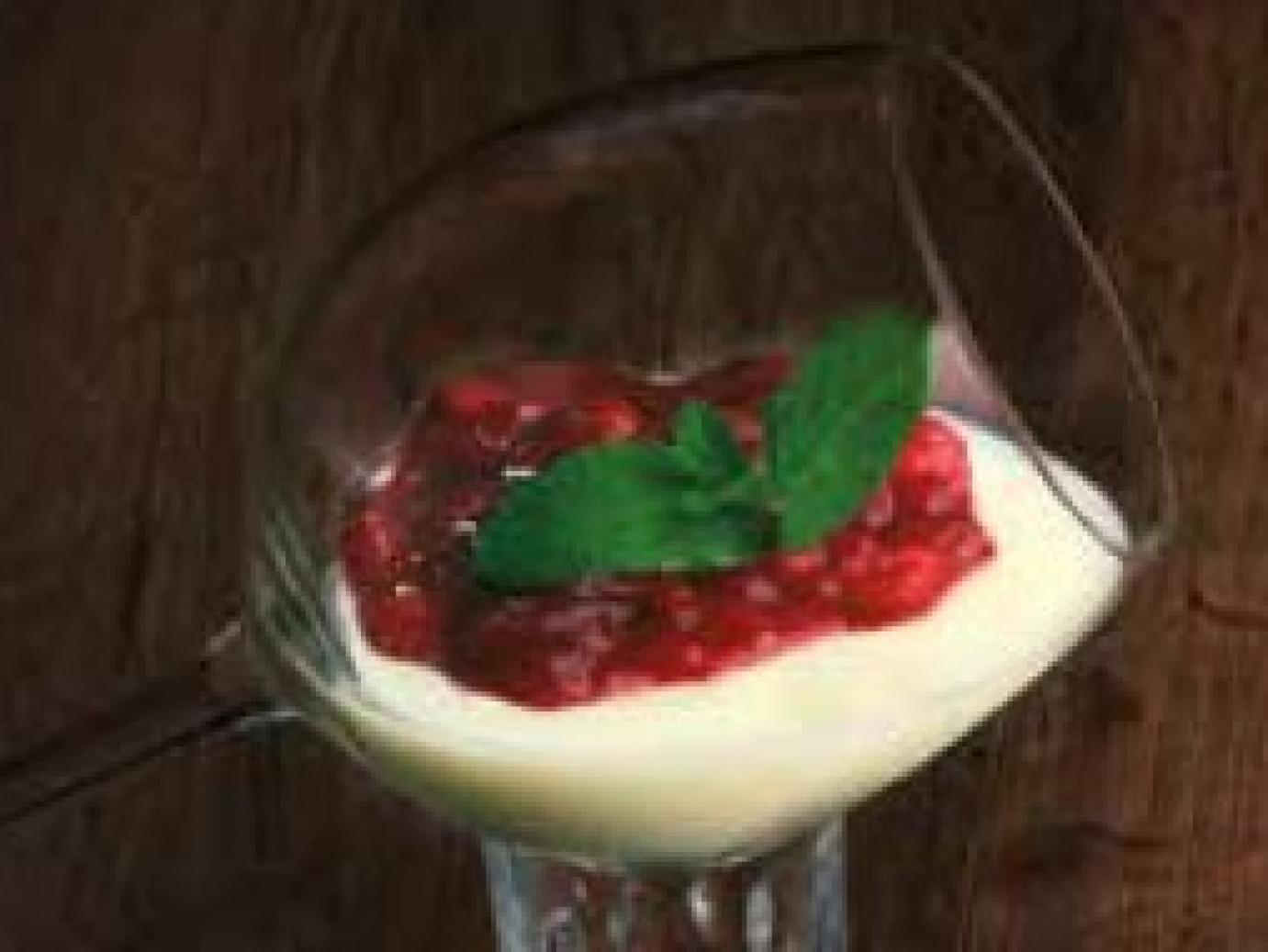 Panna cotta eper szósszal